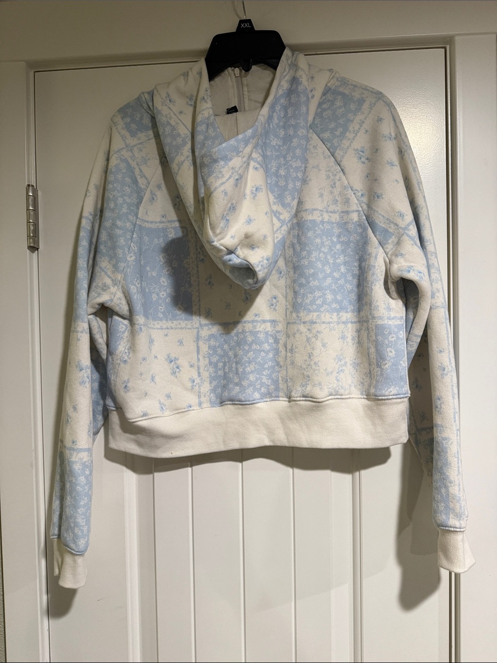 Light Blue & Cream Half-Zip Pullover Sweatshirt - Picture 5 of 8